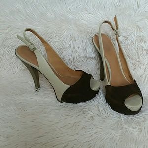 L.A.M.B Nomad peep toe pumps sz 8 1/2